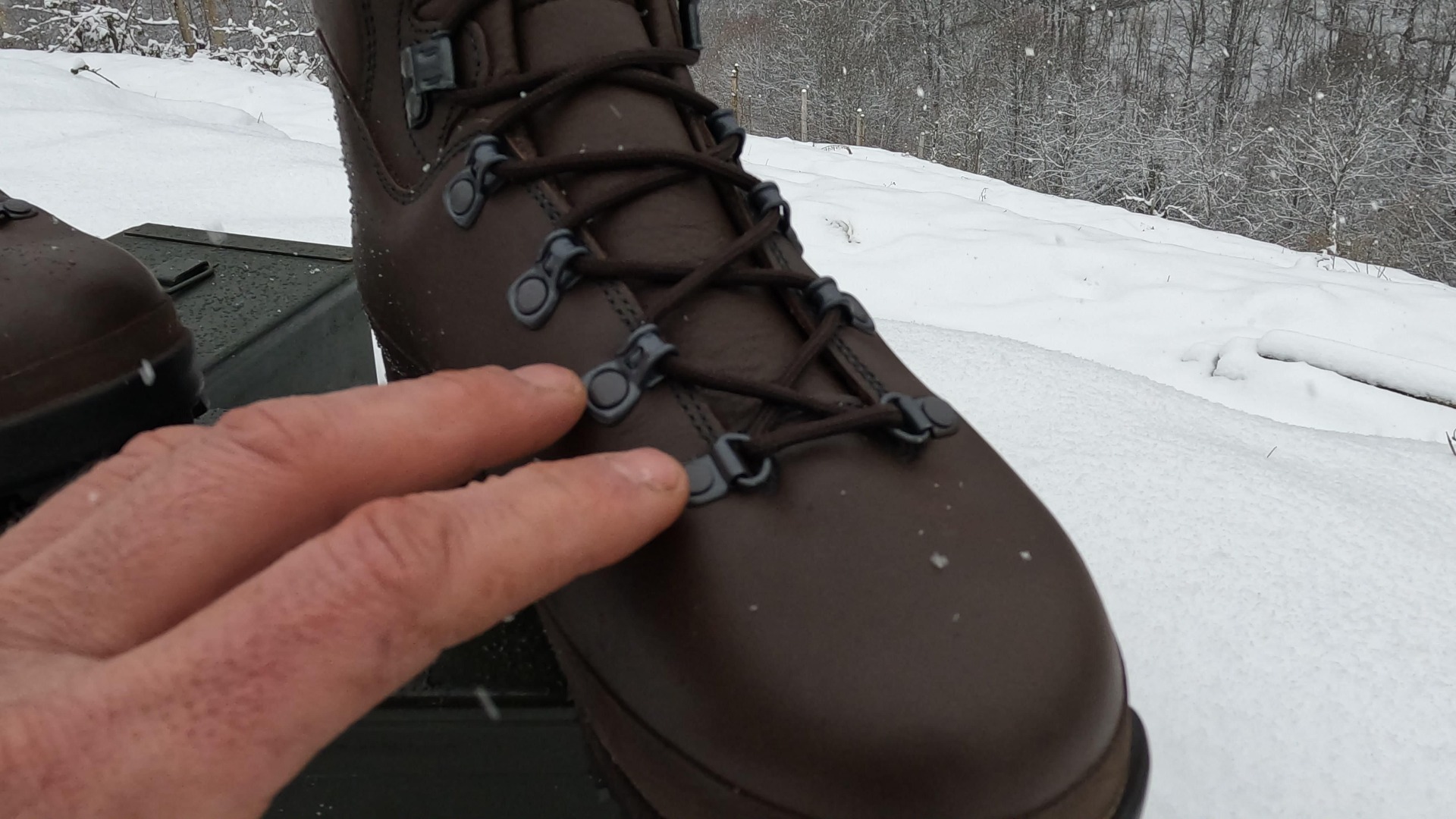 AKU TACTICAL GRIFFON GTX COMBAT MOD, gojzar, vojaški visoki škorenj, vojaški zimski škorenj, visoki taktični škorenj, visoka delovana in zaščitna obutev, nepremočljivi vojaški škornji, army shop, vojaška trgovina, trgovina z vojaško opremo