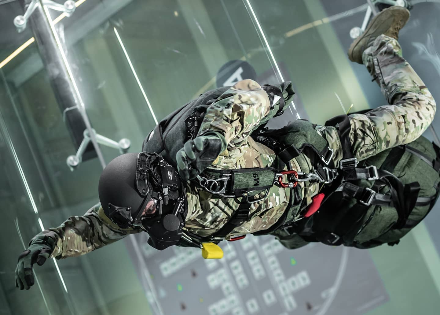 Izkusite moč in udobje z AKU Tactical Pilgrim TSC GTX oliv taktično obutevjo. Idealna za najzahtevnejše naloge in aktivnosti na prostem. Vodoodporna, trpežna in udobna.