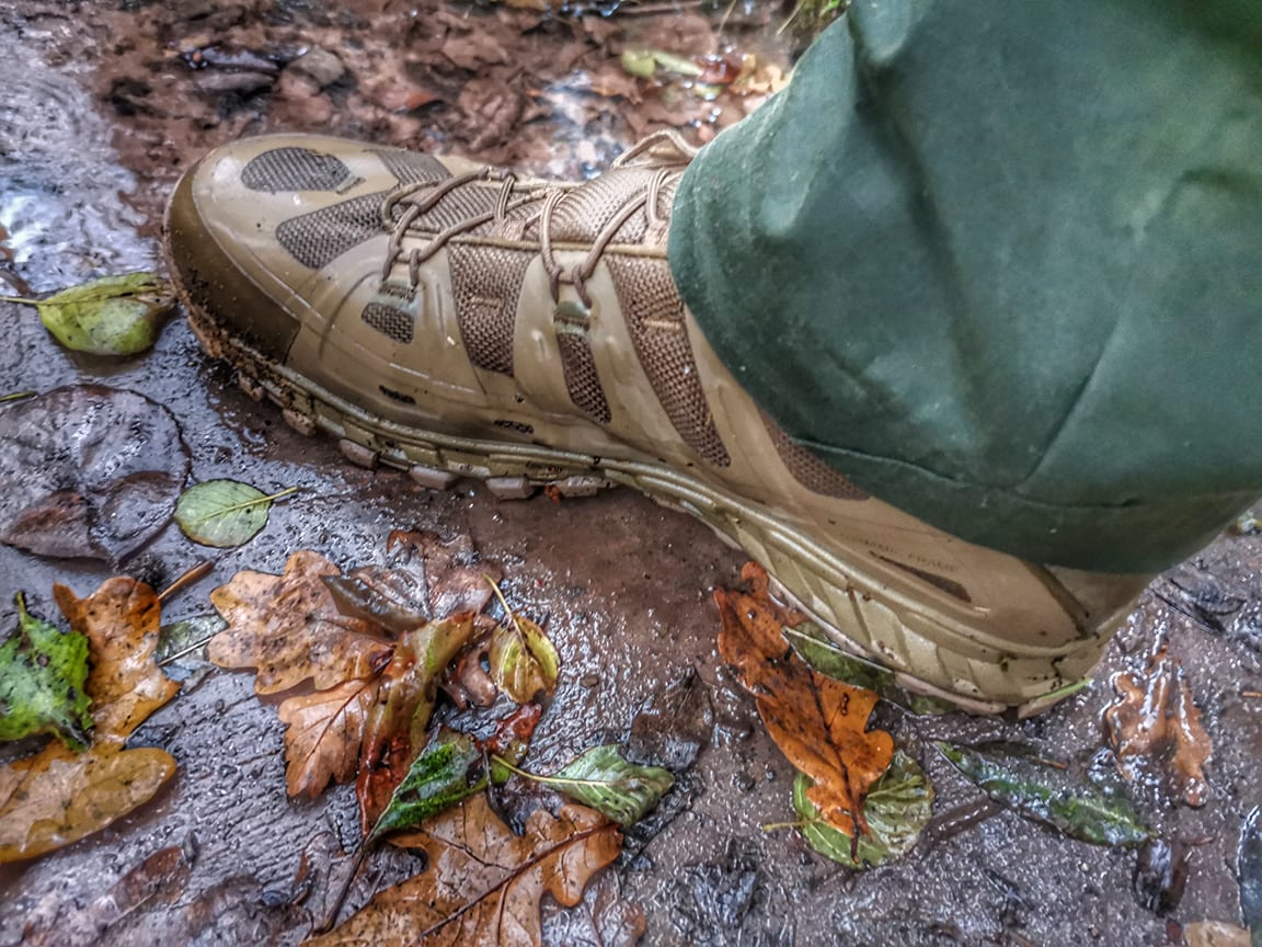 Poiščite zanesljivo in udobno taktično obutev za avanture na prostem v kolekciji Aku Tactical Selvatica Tactical Mid GTX Coyote. Najboljša kakovost za vaše outdoor užitke!