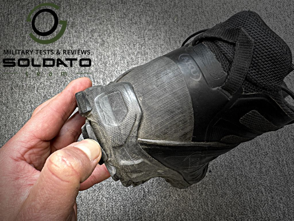 Preberite našo recenzijo obutve AKU Tactical Selvatica - najlazje, udobne, vzdržljive in praktične obutve za vaše aktivnosti na prostem. Najboljša izbira za vašo nogo!