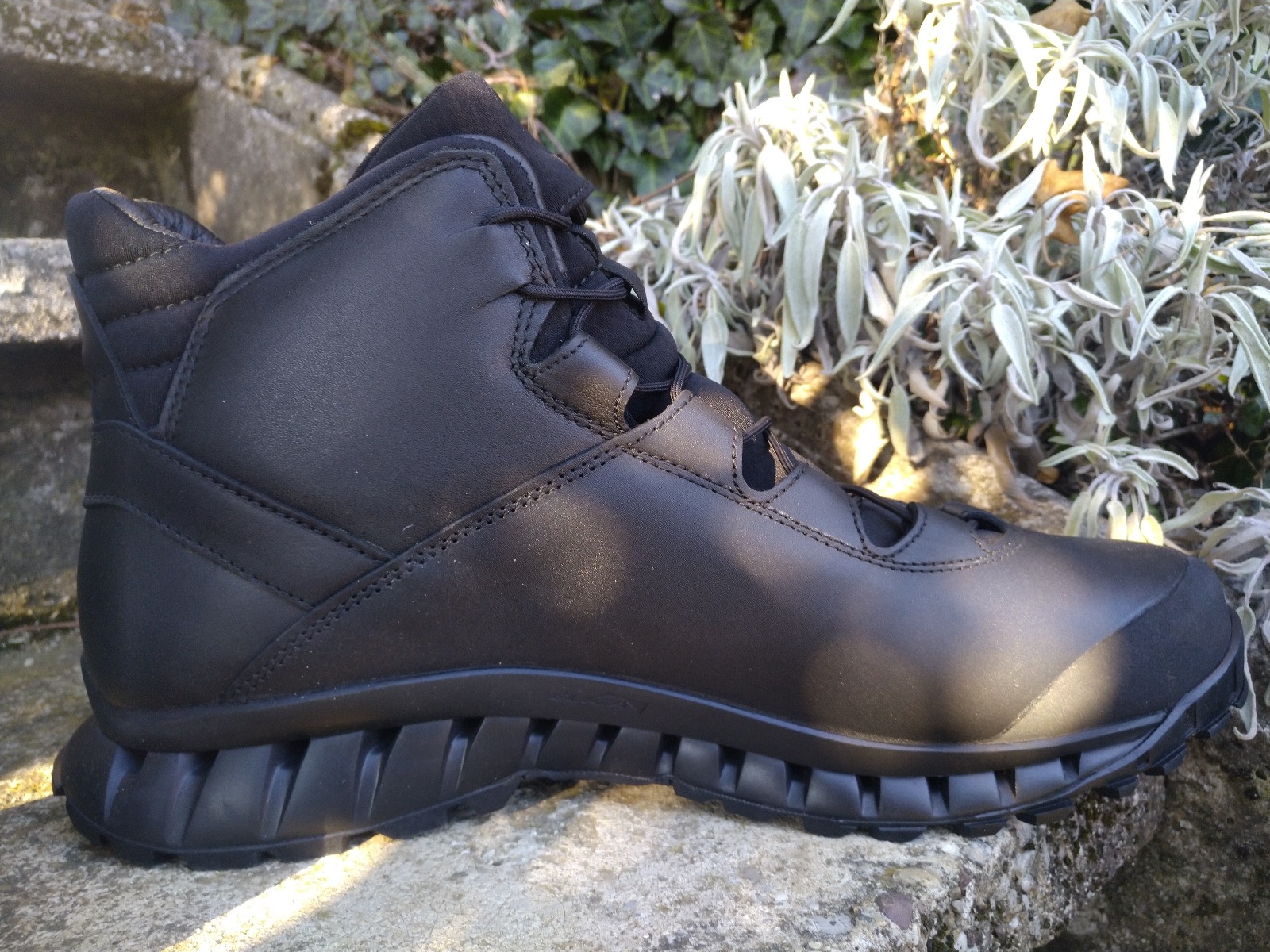 AKU TACTICAL, URBAN ASSAULT GTX, obutev za profesionalce, vojaški škorenj, nepremočljiv škorenj, padalski škorenj, B33 army shop, army shop, Trgovina z vojaško opremo, vojaška trgovina, B33 Tactical, trgovina z outdoor opremo, outdoor oprema