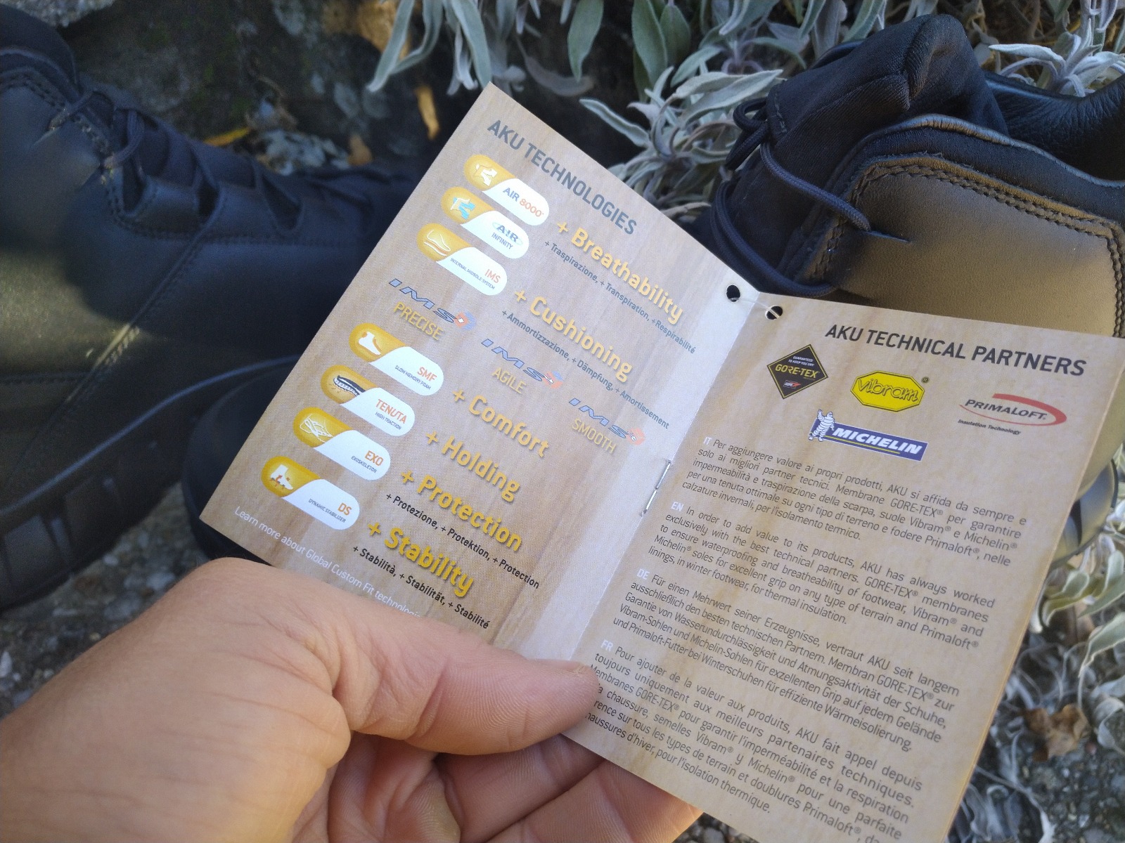 AKU TACTICAL, URBAN ASSAULT GTX, obutev za profesionalce, vojaški škorenj, nepremočljiv škorenj, padalski škorenj, B33 army shop, army shop, Trgovina z vojaško opremo, vojaška trgovina, B33 Tactical, trgovina z outdoor opremo, outdoor oprema