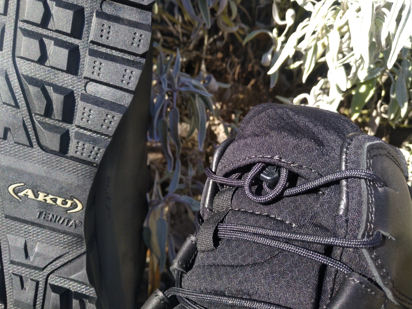 AKU TACTICAL, URBAN ASSAULT GTX, obutev za profesionalce, vojaški škorenj, nepremočljiv škorenj, padalski škorenj, B33 army shop, army shop, Trgovina z vojaško opremo, vojaška trgovina, B33 Tactical, trgovina z outdoor opremo, outdoor oprema