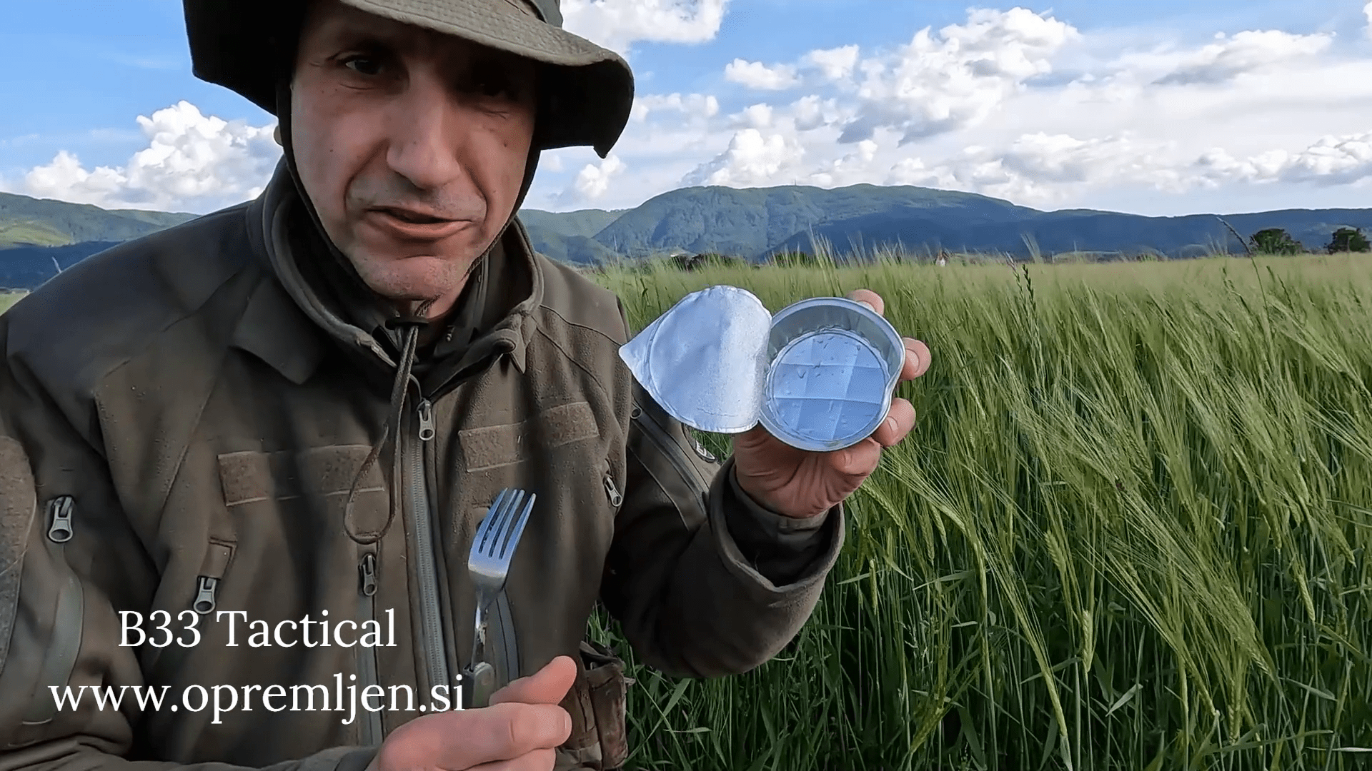 Food Force mesni narezek iz piščančjega mesa je popoln terenski prehranski zaveznik. Okusen, priročen in poln beljakovin za vsak vaš avanturistični podvig.