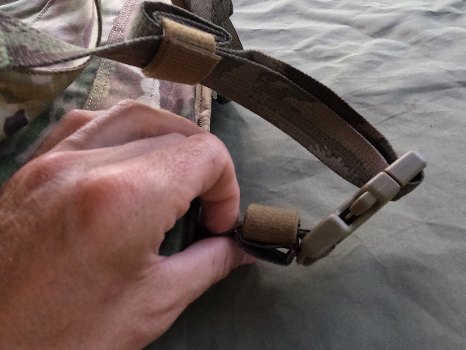 Izberite Karrimor SF Predator vojaški nahrbtnik za prenos oborožitve in streliva na Opremljen.si. Ta taktični nahrbtnik v coyote barvi je idealen za vojake in ljubitelje vojaške opreme. Zagotavlja vam prostornost, vzdržljivost in udobje med prenosom vaše 