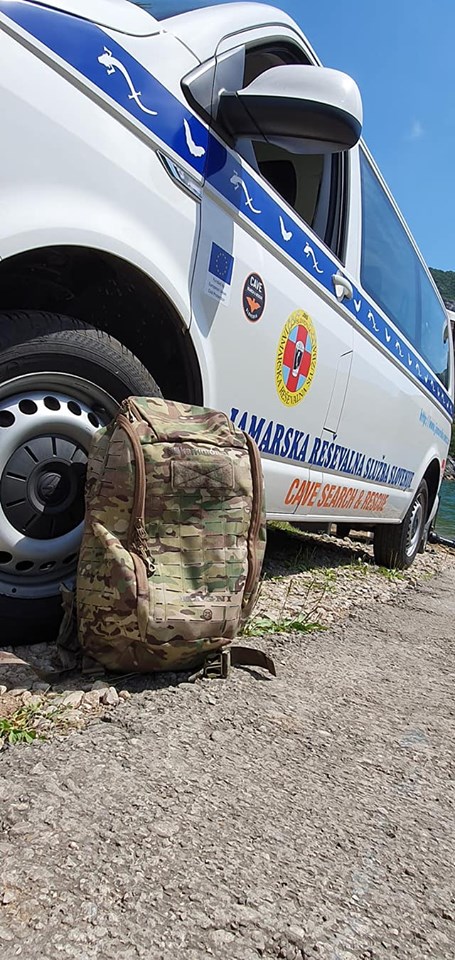 Odkrijte popolnost v seriji Karrimor SF z vojaškim nahrbtnikom Magni 25. Trpežen, kakovosten in taktični nahrbtnik, ki ustreza vojaškim specifikacijam.