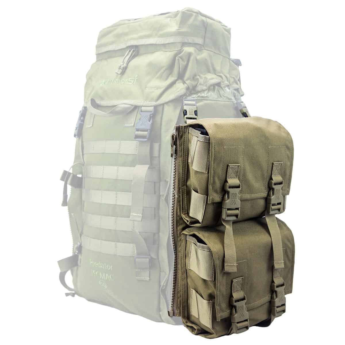 Stranska vojaška torba Predator Double Omni PLCE je vrhunski dodatek za vaš PLCE vojaški nahrbtnik. Izdelana je iz visokokakovostnega materiala. Povečajte vašo zmogljivost in organiziranost z izjemno prostornim dizajnom. Kupite zdaj in izboljšajte svoje vojaško opremljanje!