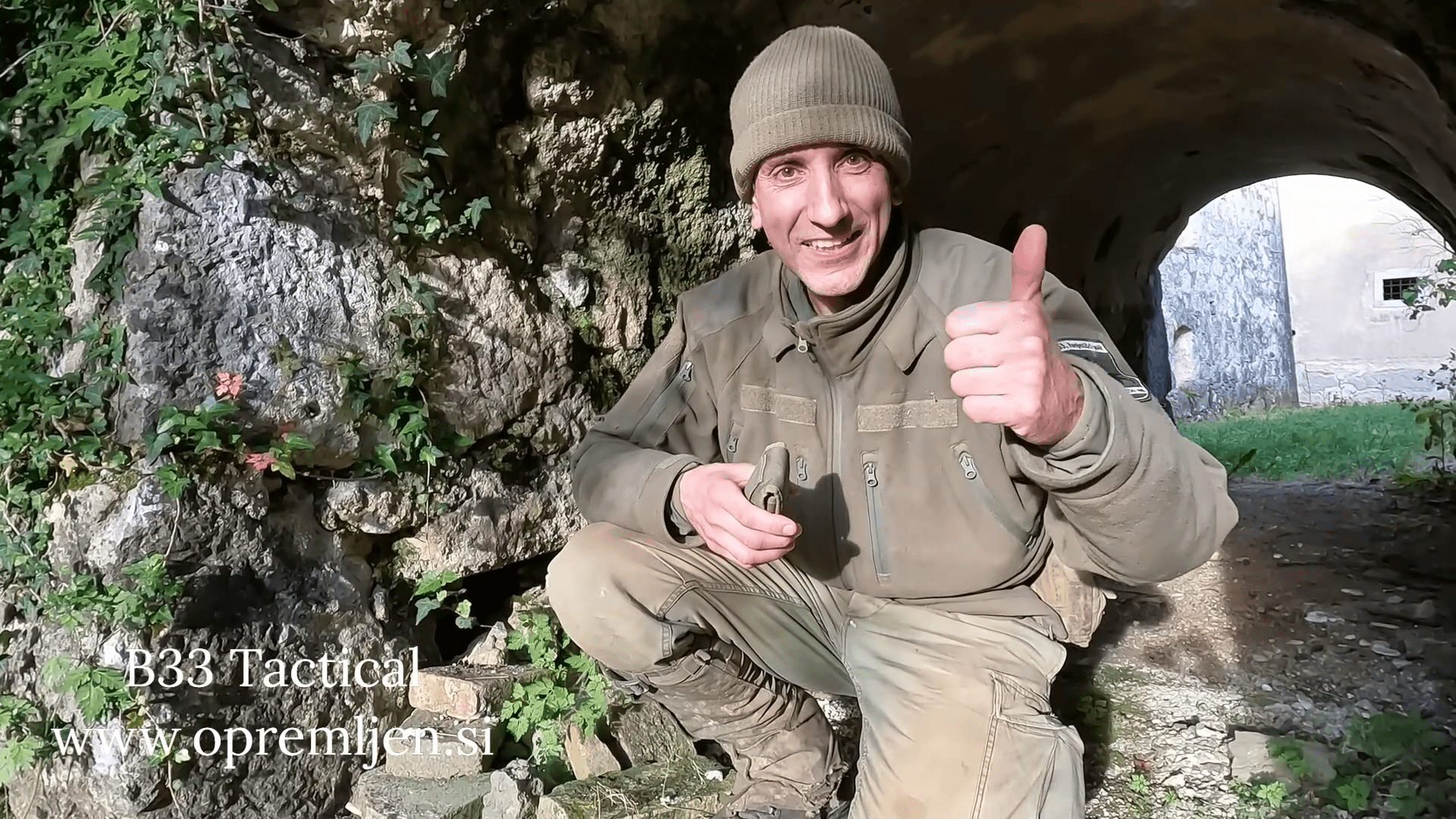 Odkrijte prednosti vojaškega 3-delnega zložljivega jedilnega pribora. Idealno za kampiranje in taborjenje, kompakten in prenosljiv set za vsako pustolovščino!
