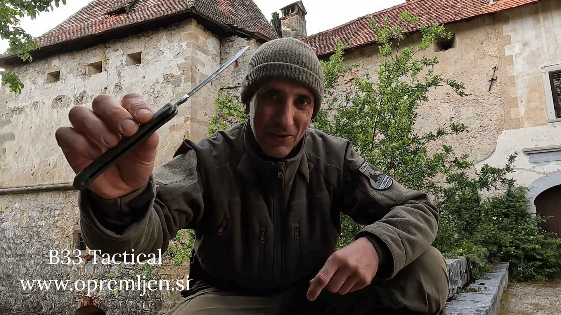Odkrijte prednosti vojaškega 3-delnega zložljivega jedilnega pribora. Idealno za kampiranje in taborjenje, kompakten in prenosljiv set za vsako pustolovščino!