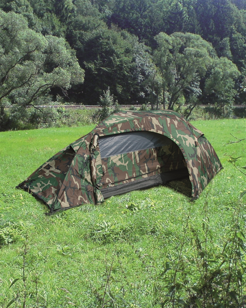 vojaški šotor, samopostavljivi šotor, šotor za kampiranje, šotor, kamp šotor, šotor za eno osebo, šotori in kamp oprema, namenski šotor, vojaški šotor za 1 osebo, zložljiv šotor, zložljiv vojaški šotor, taborniški šotor, MILTEC, MIL-TEC, B33 army shop, arym shop, trgovina z vojaško opremo, B33 Tactical, B33 opremljen.si, vojaška trgovina, vojaška oprema, outdoor oprema, oprema za kampiranje