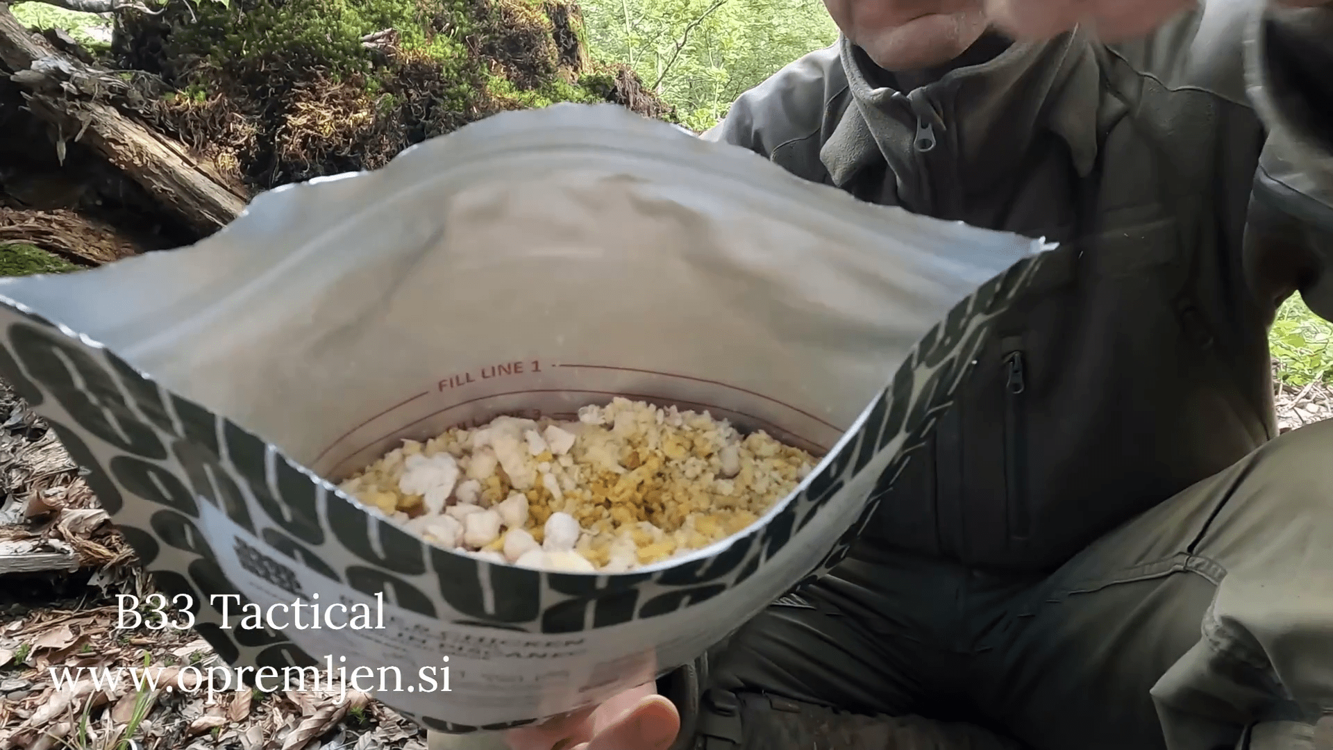 Okusen liofiliziran riž in piščanec od Good Mood Meals. Popoln za kampiranje, pohodništvo in izredne razmere. Hitra priprava in hranljivost zagotovljena!