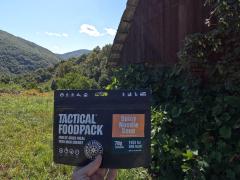 V meglenih jutrnjih urah, paše začeti dan s toplo TACTICAL FOODPACK juhico